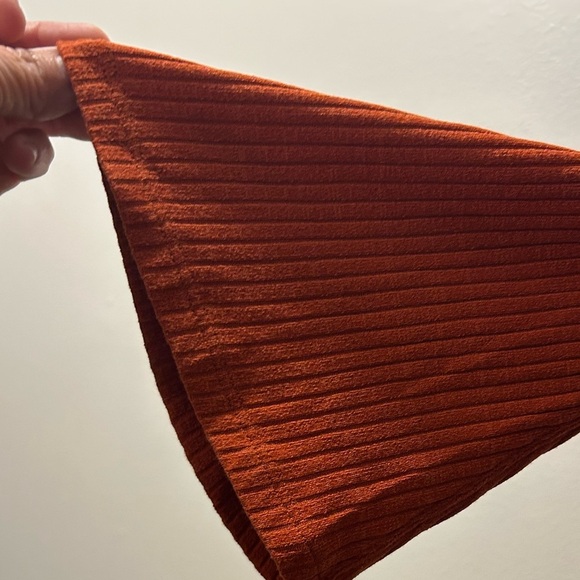 Free People FP Movement Can't Handle This Turtleneck High Atlas bell slv rust s - Picture 7 of 9